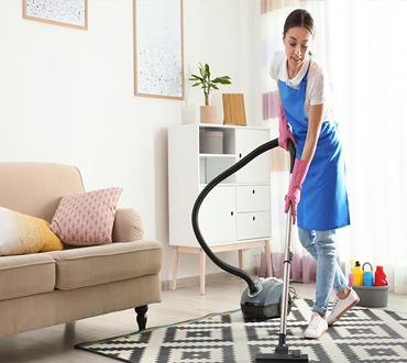 https://www.servicemaster-mb.com/wp-content/uploads/2024/04/house-cleaning-1.jpg