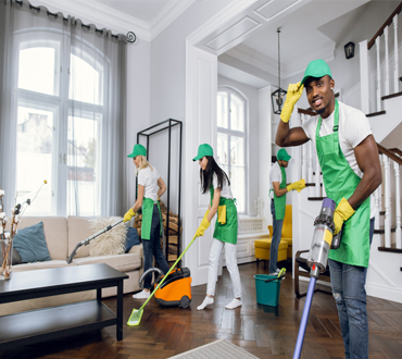 https://www.servicemaster-mb.com/wp-content/uploads/2024/04/house-cleaning-2.jpg